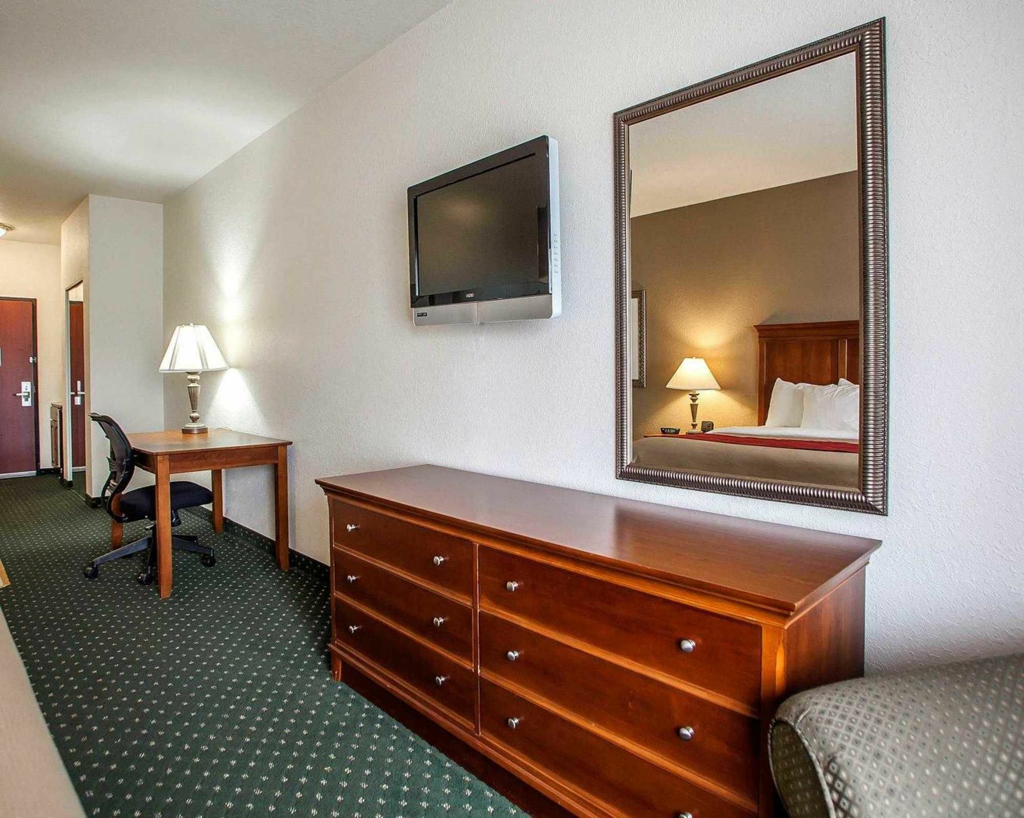 Comfort Inn & Suites Davenport - Quad Cities Exterior photo