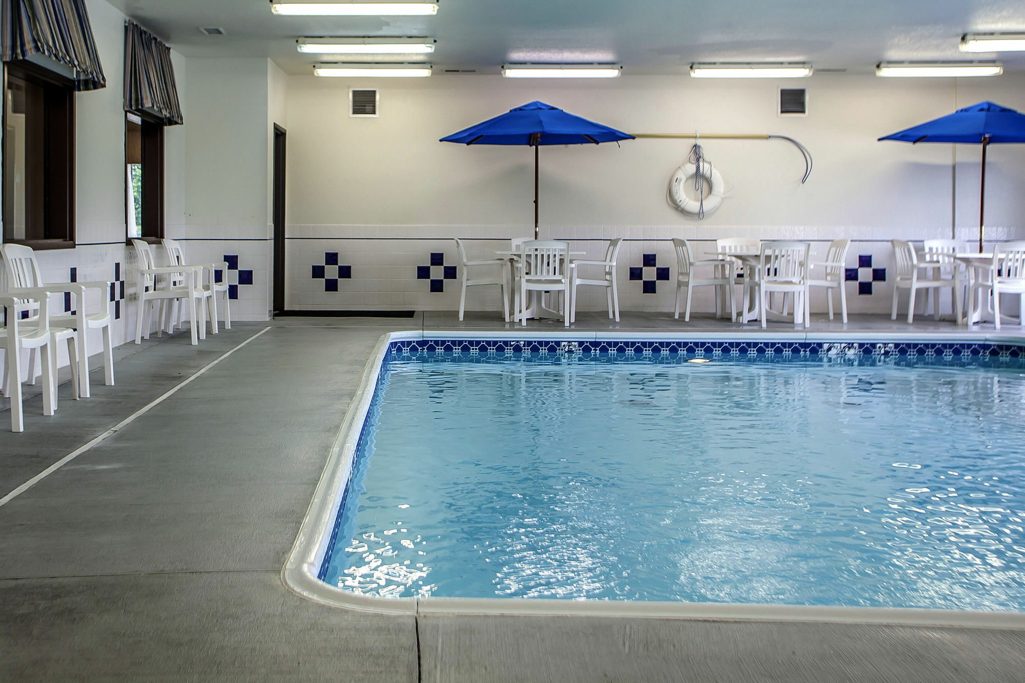 Comfort Inn & Suites Davenport - Quad Cities Exterior photo